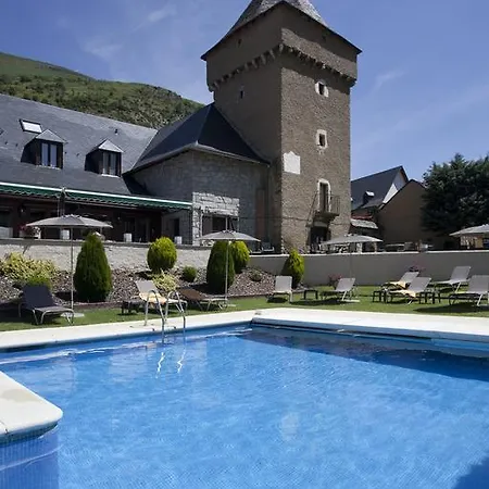 Hotel De 4*