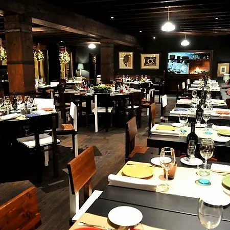 De Artíes Hotel 4*